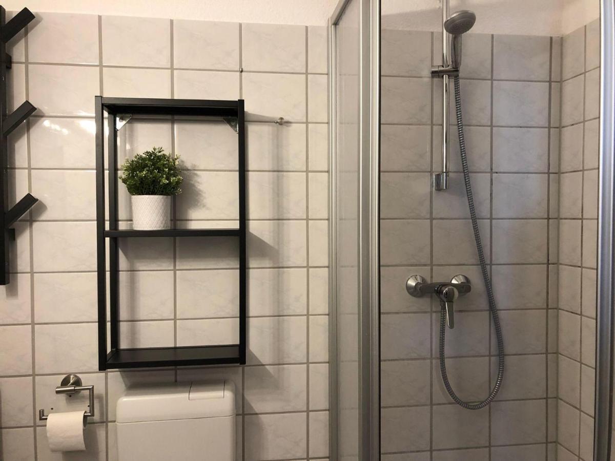 Ferienwohnung-Klaus-Stoertebeker-Mit-Sonnenterrasse-Garten-Zwischen-Strand-Wald-Und-Wiese Gustow  Zewnętrze zdjęcie
