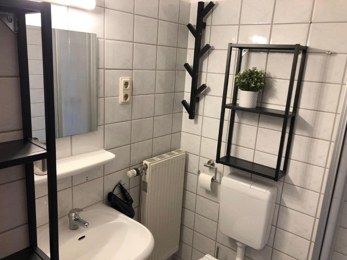 Ferienwohnung-Klaus-Stoertebeker-Mit-Sonnenterrasse-Garten-Zwischen-Strand-Wald-Und-Wiese Gustow  Zewnętrze zdjęcie